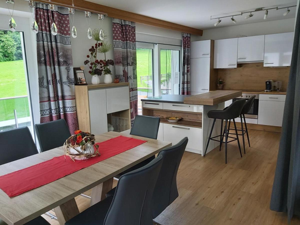 Ferienwohnung Zillertal Bacher 舒里特斯 外观 照片